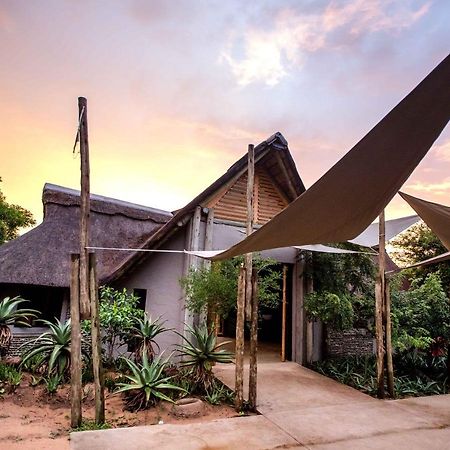 Royal Thonga Safari Lodge by Dream Resorts Sihangwane Bagian luar foto