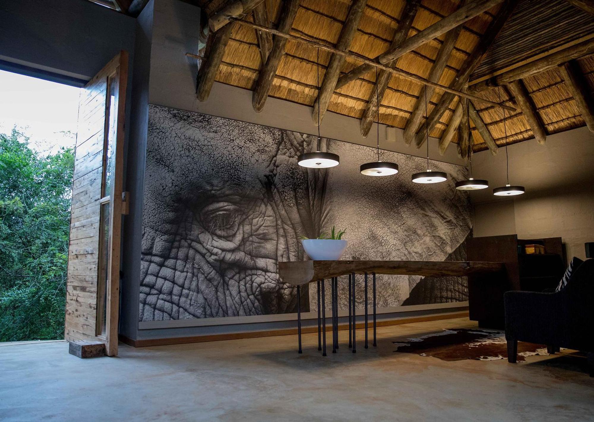 Royal Thonga Safari Lodge by Dream Resorts Sihangwane Bagian luar foto