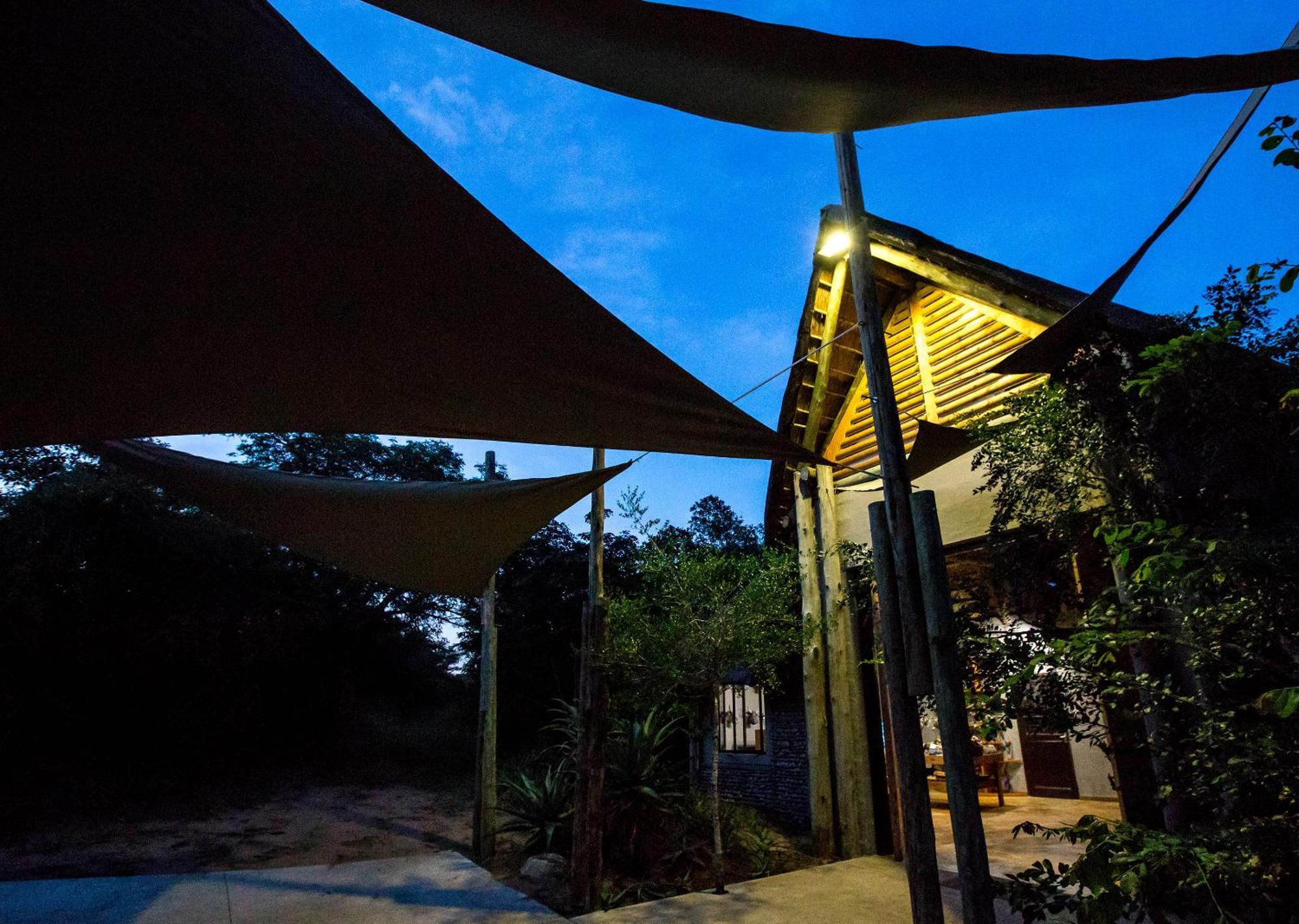 Royal Thonga Safari Lodge by Dream Resorts Sihangwane Bagian luar foto